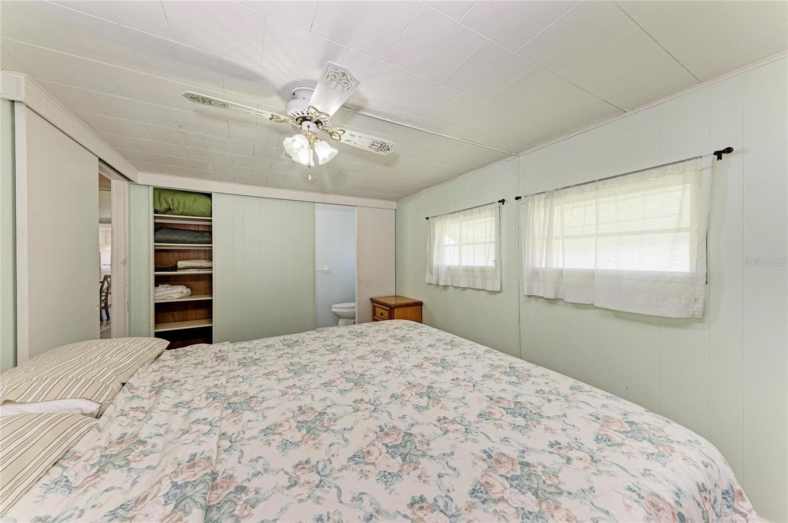 Mobile Home at 4924 OAKLAND HILLS AVE, SARASOTA, photo 22 of 85