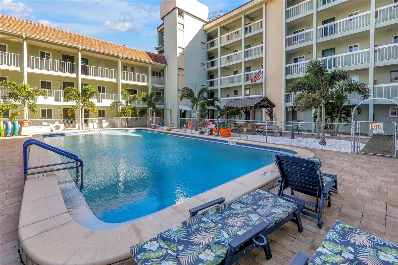 Condominium at 801 83RD AVE N #214, ST PETERSBURG, photo 23 of 45