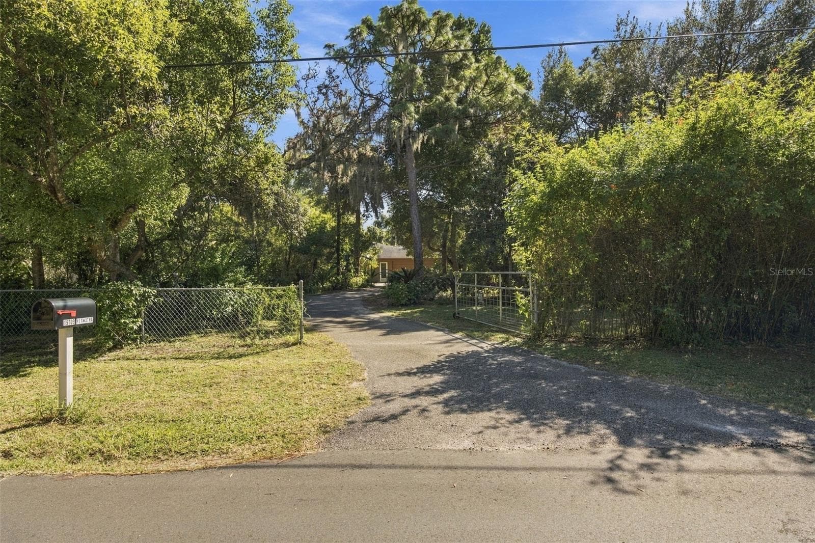Single Family Residence at 19709 HIAWATHA RD, ODESSA, photo 42 of 45