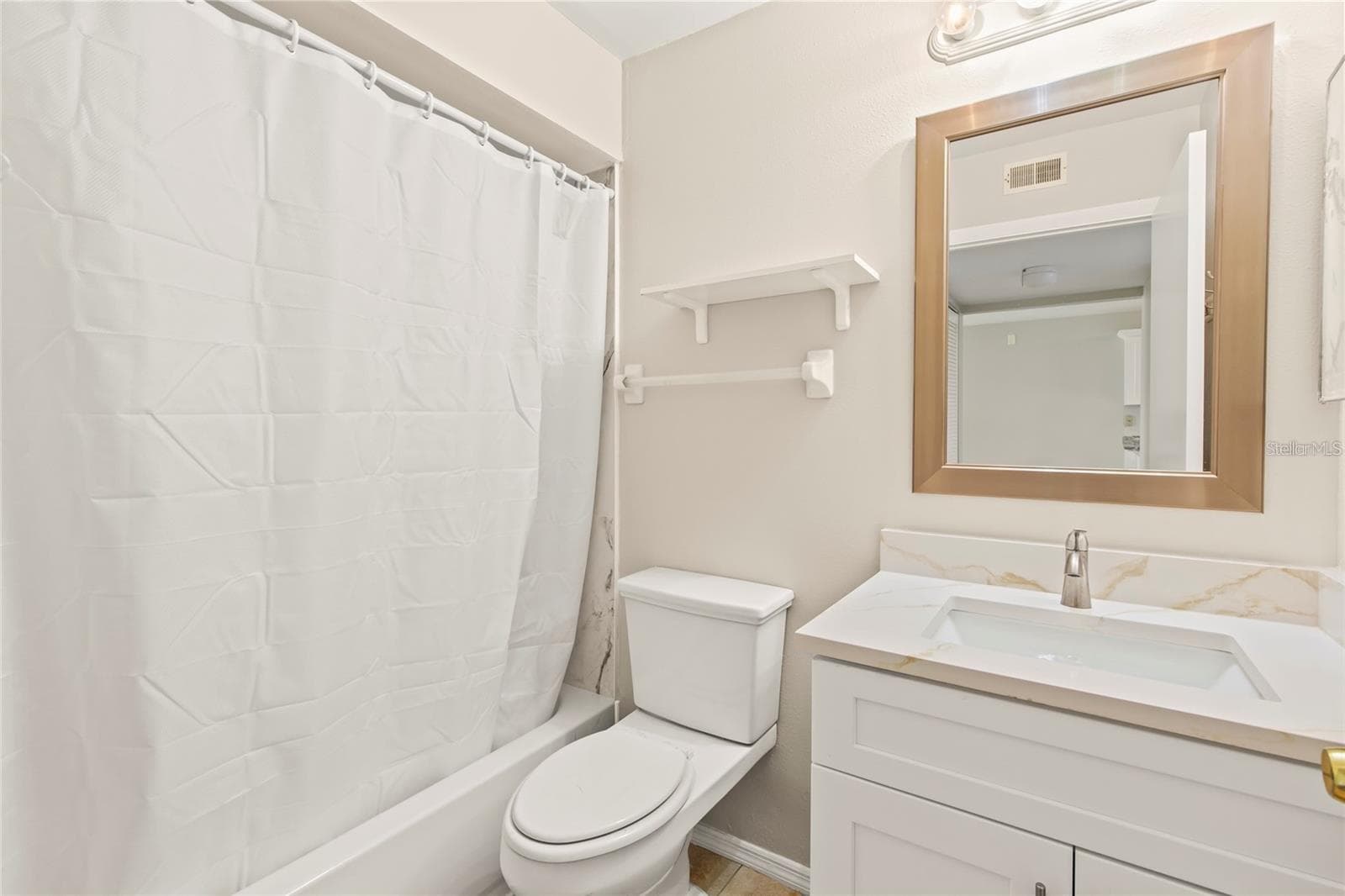 Condominium at 6033 34TH ST W #83, BRADENTON, photo 18 of 22