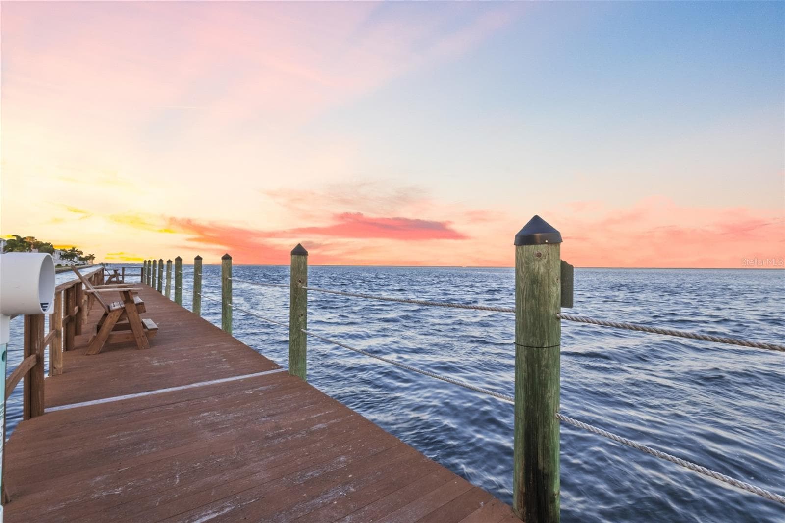 Condominium at 5202 BEACH DR SE #D, ST PETERSBURG, photo 24 of 76