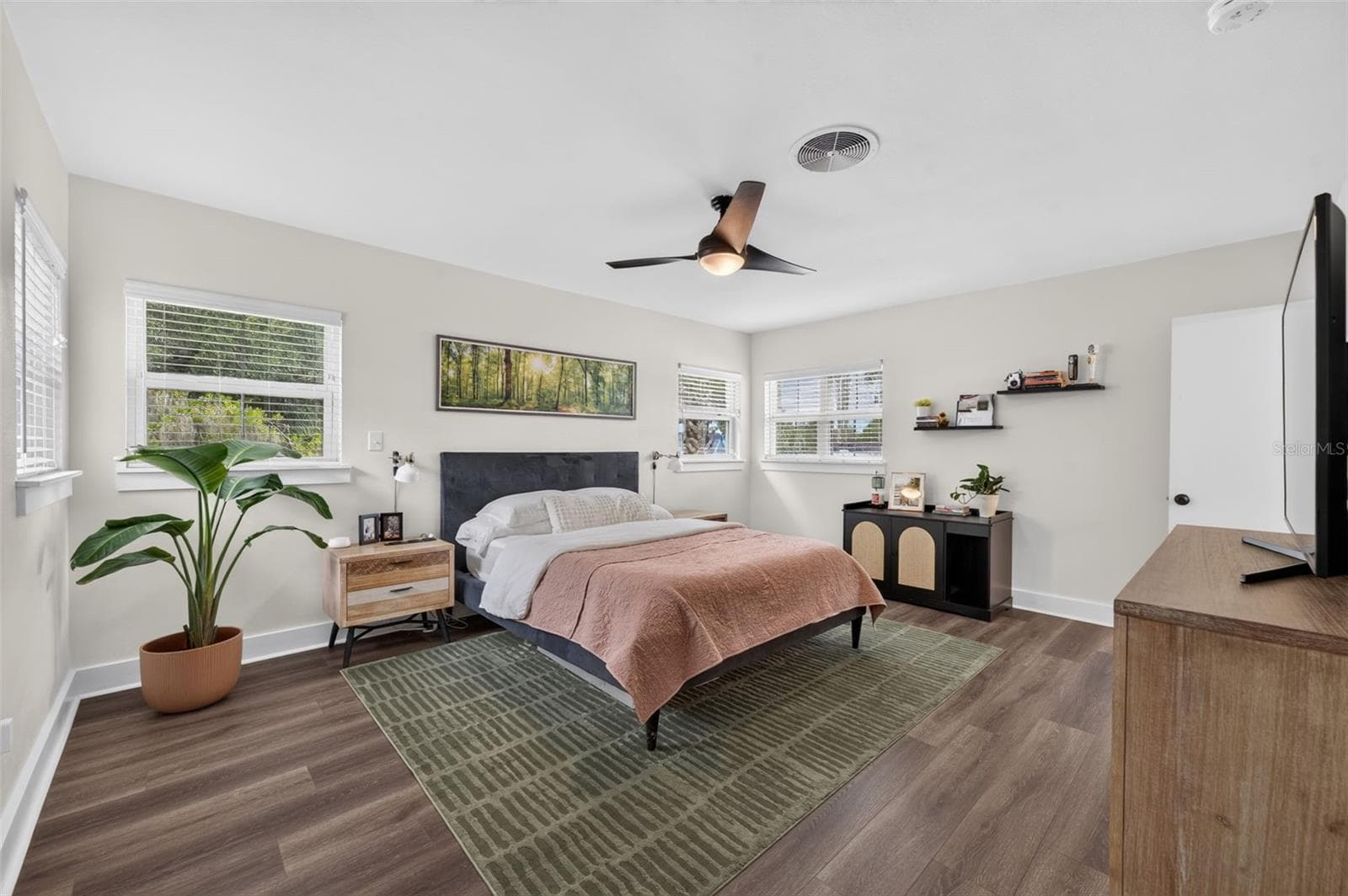 Single Family Residence at 151 DOMMERICH DR, MAITLAND, photo 12 of 21