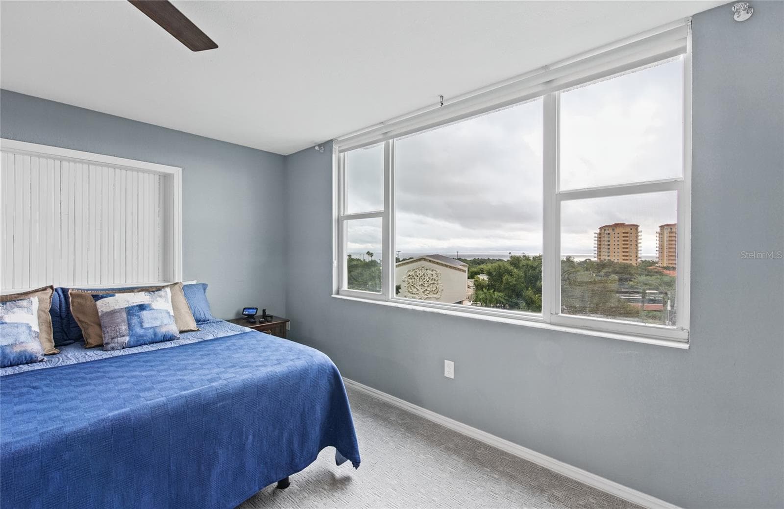 Condominium at 700 BEACH DR NE #701, ST PETERSBURG, photo 23 of 57