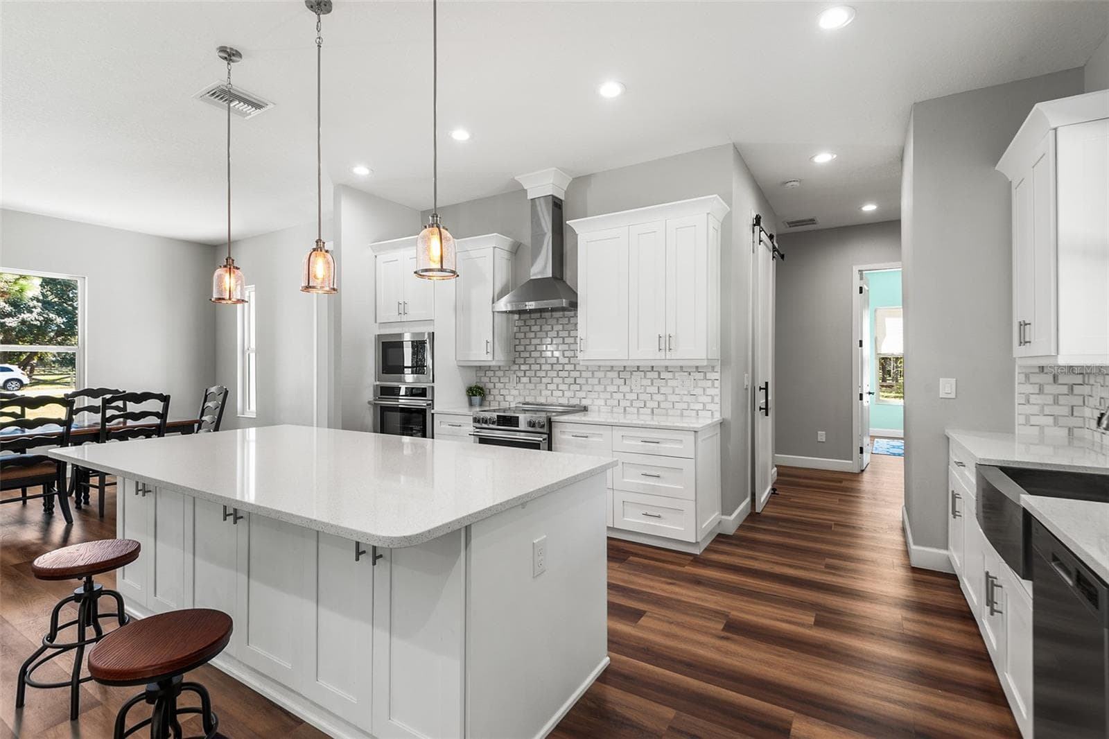 Single Family Residence at 11971 PASCO TRAILS BLVD, SPRING HILL, photo 5 of 24