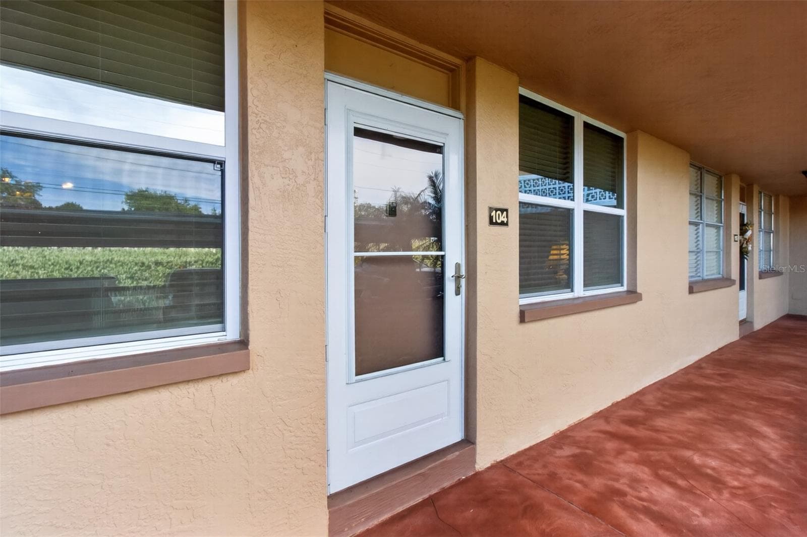 Condominium at 5095 BAY ST NE #104, ST PETERSBURG, photo 4 of 39