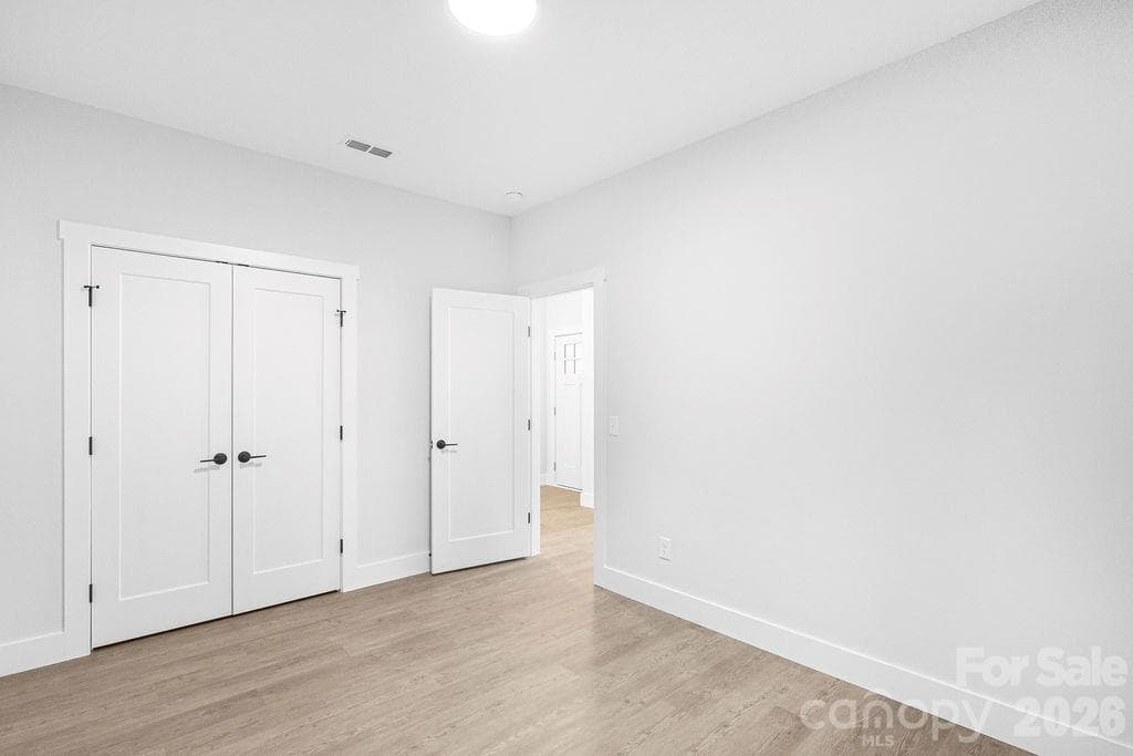 Single Family Residence at 1410 Modena Street, Gastonia, photo 12 of 34