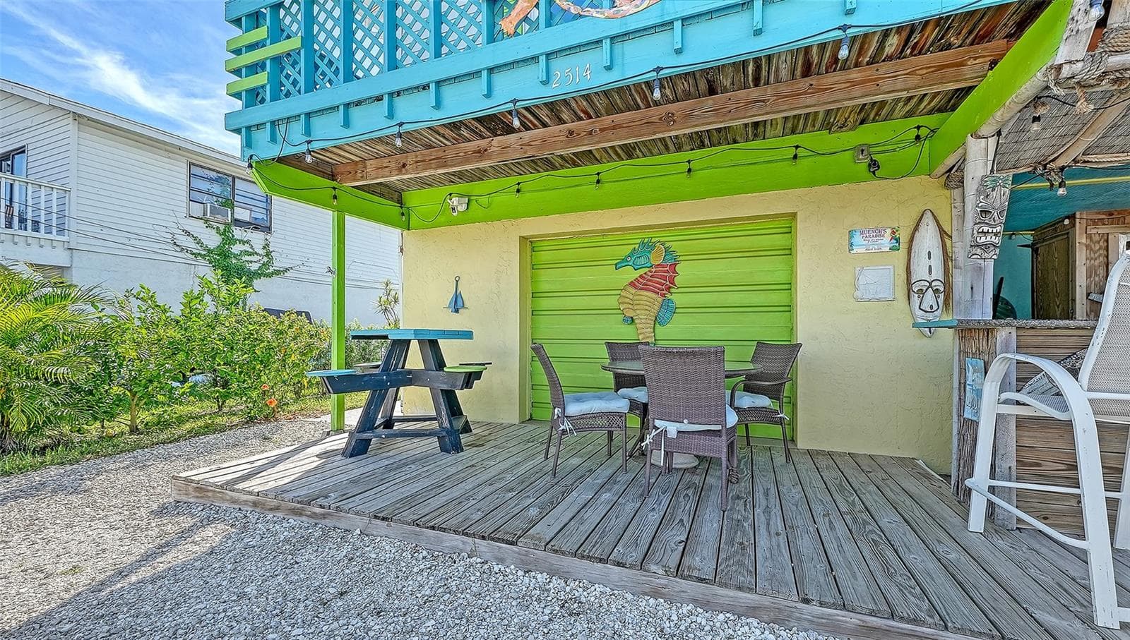 Open front deck. - 2514 AVENUE B, BRADENTON BEACH