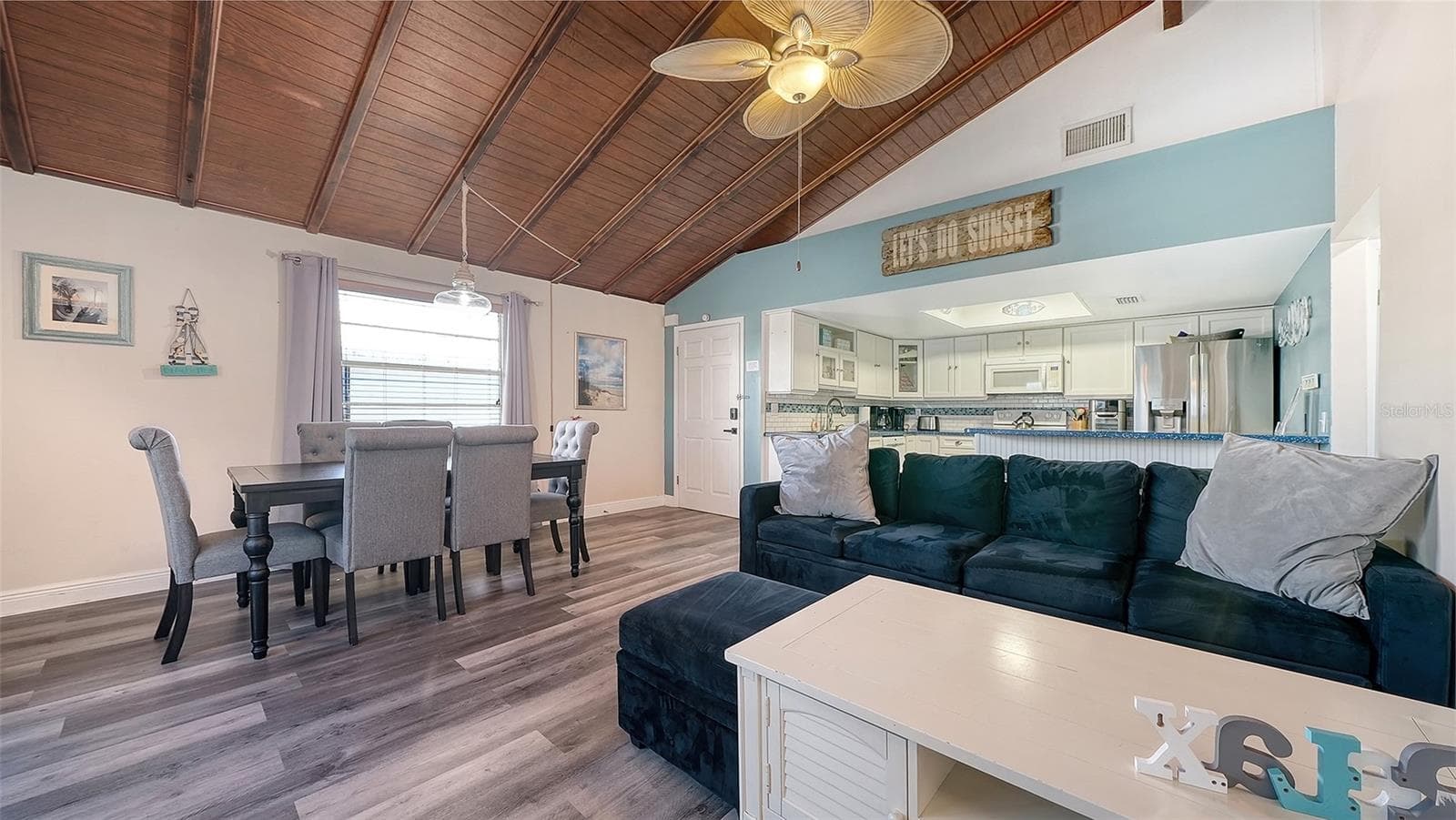 Unit A, Living/Dining Room combination. - 2514 AVENUE B, BRADENTON BEACH