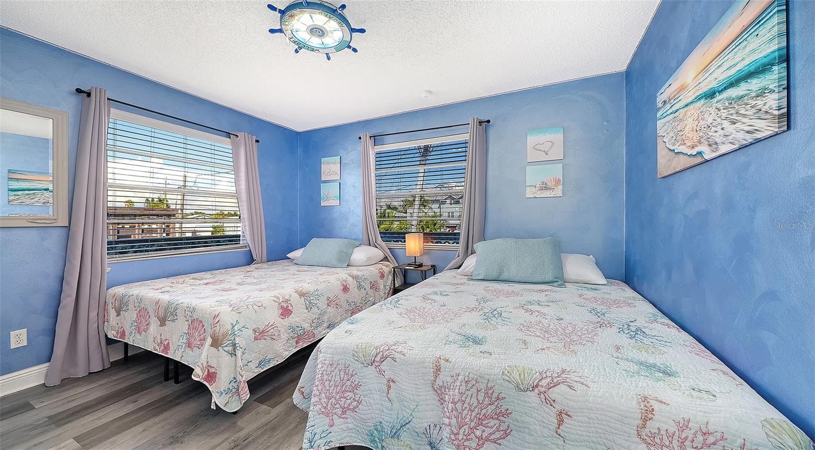 Unit A, Guest Bedroom. - 2514 AVENUE B, BRADENTON BEACH