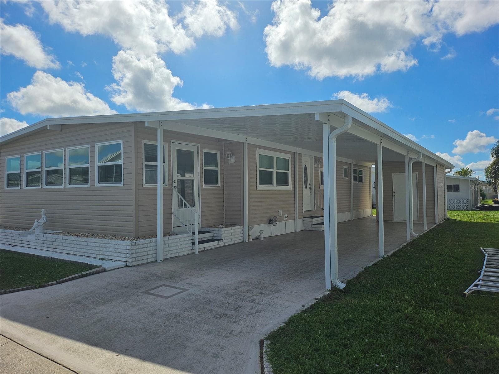 Mobile Home at 3218 SUMAC TER, SARASOTA, photo 3 of 71