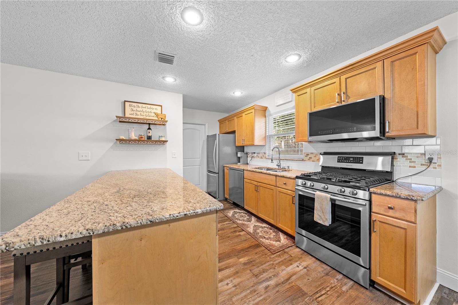 Single Family Residence at 4801 LAKE SHORE DR, ST CLOUD, photo 13 of 39
