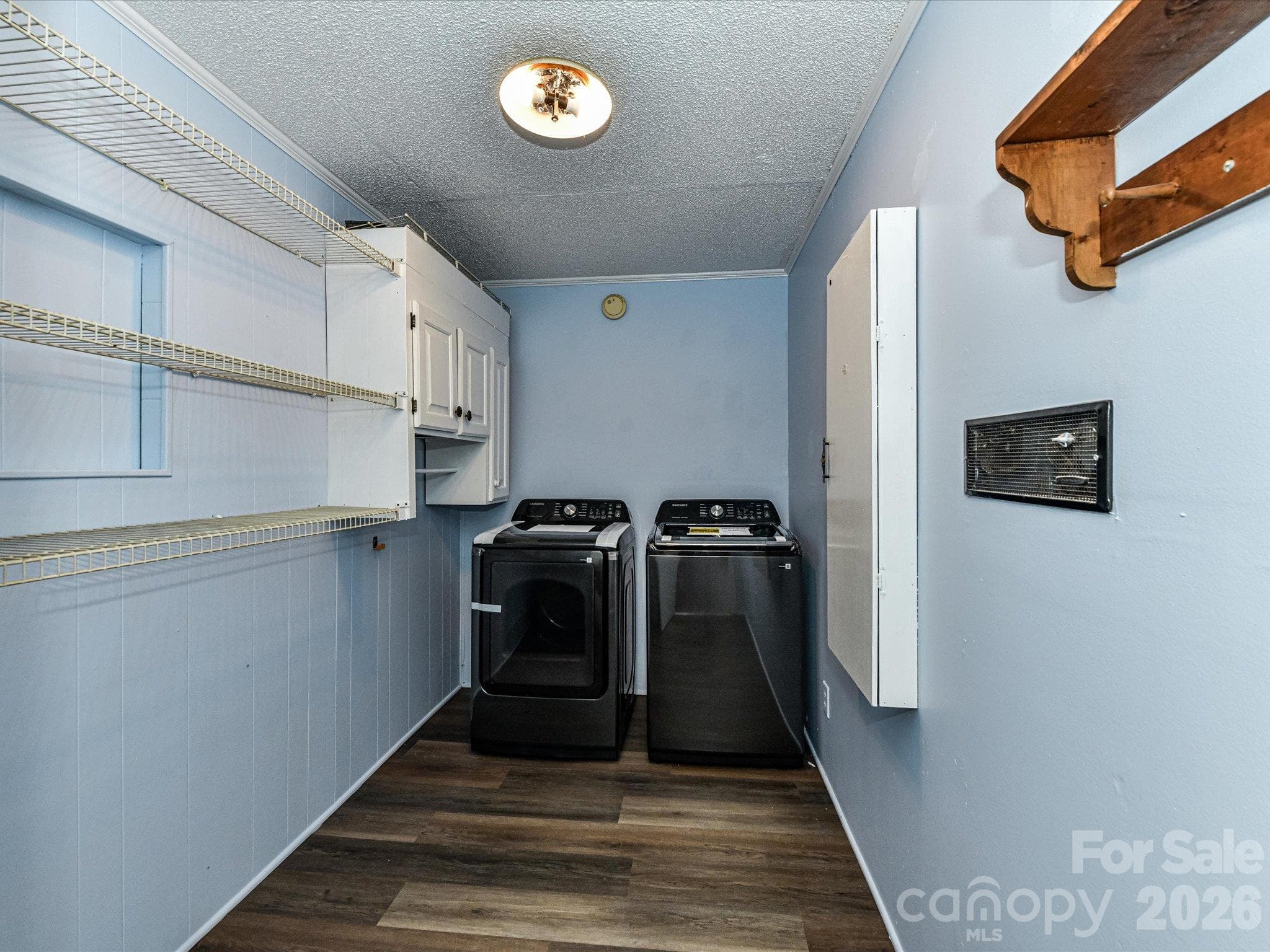Laundry Room - 205 Oakland Street, Locust