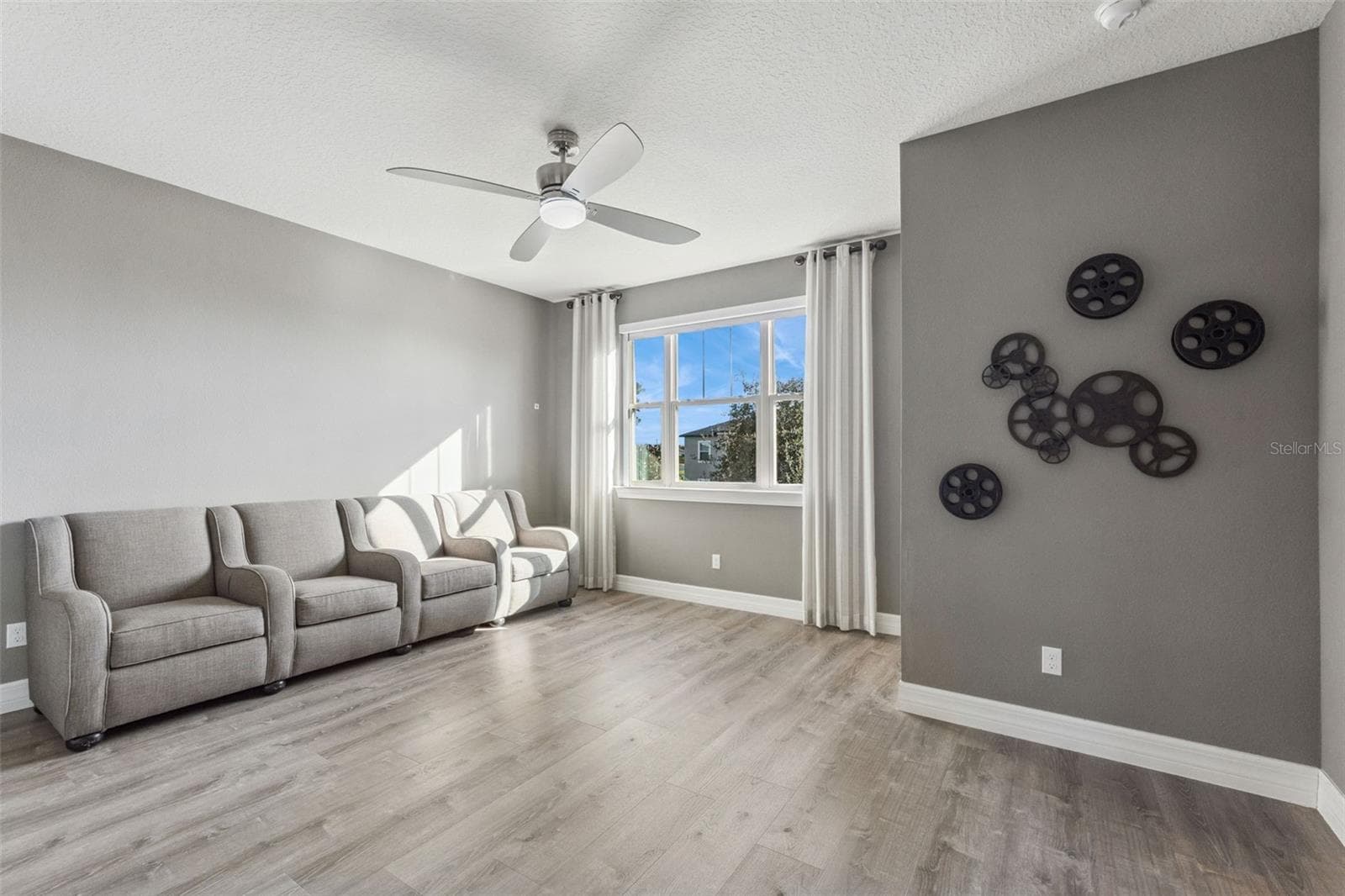 Single Family Residence at 17537 LAGODA LN, ORLANDO, photo 39 of 51