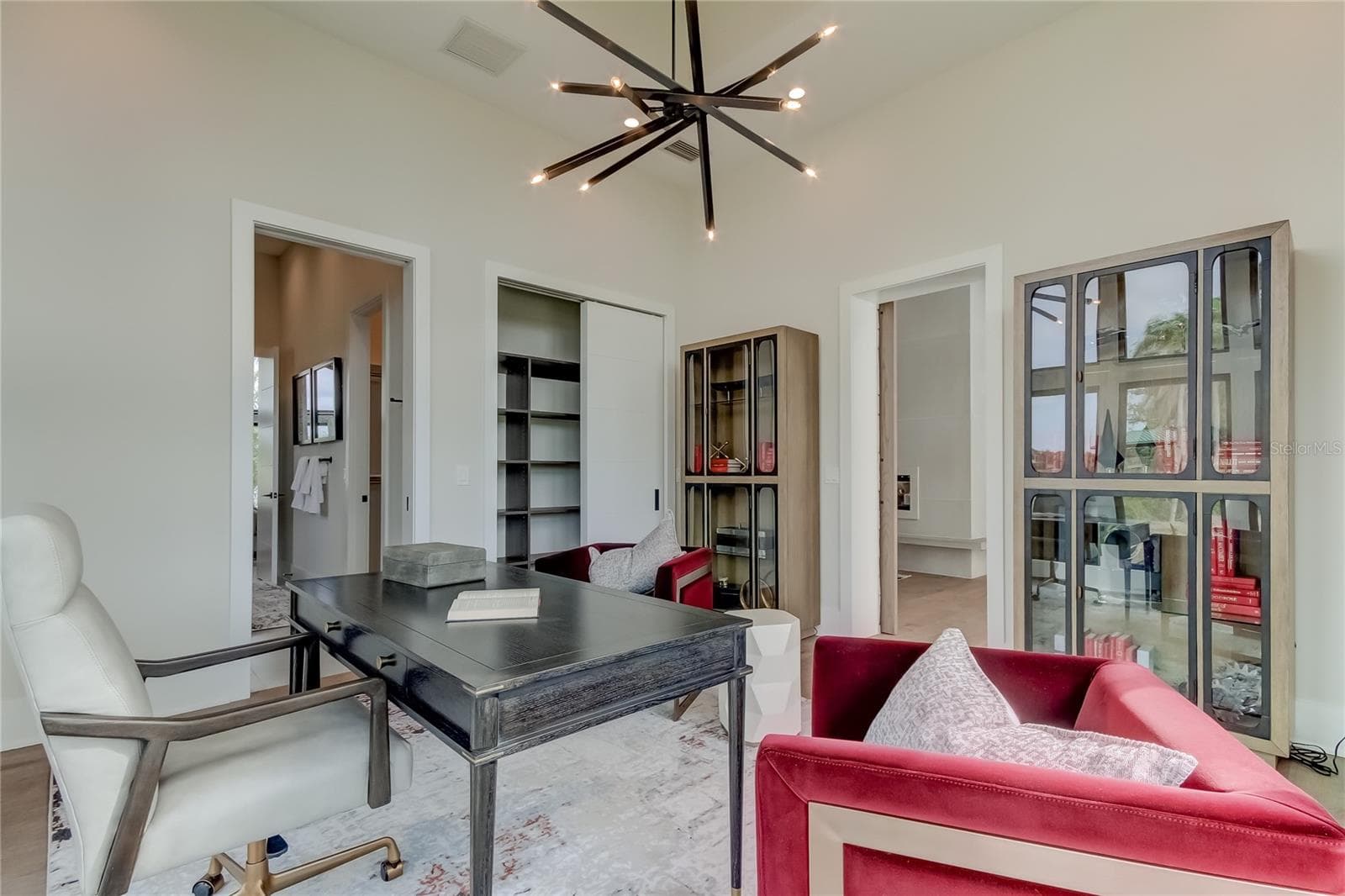 Single Family Residence at 9586 TROUTWATER LN, TAMPA, photo 19 of 72