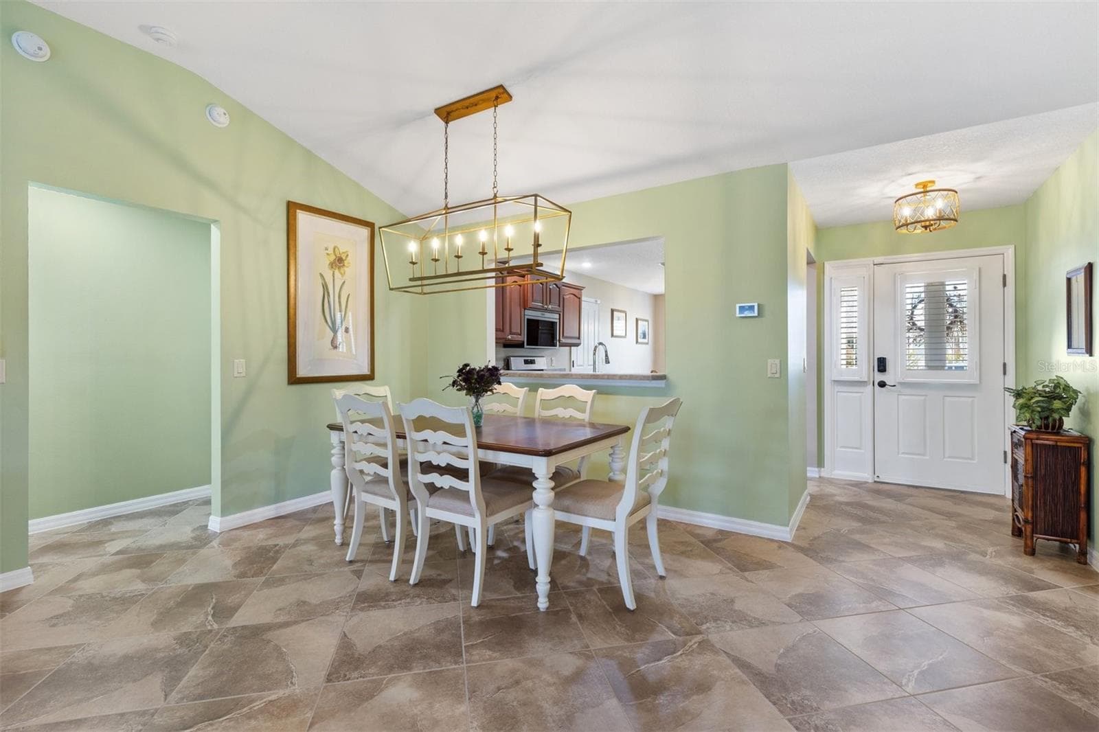 Single Family Residence at 17916 SE 87TH MELROSE CT, THE VILLAGES, photo 3 of 37