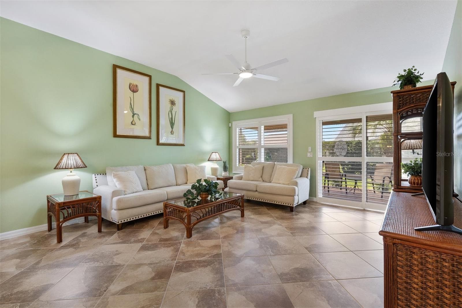 Single Family Residence at 17916 SE 87TH MELROSE CT, THE VILLAGES, photo 5 of 37
