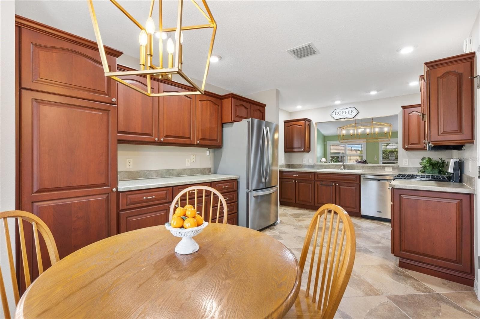 Single Family Residence at 17916 SE 87TH MELROSE CT, THE VILLAGES, photo 13 of 37