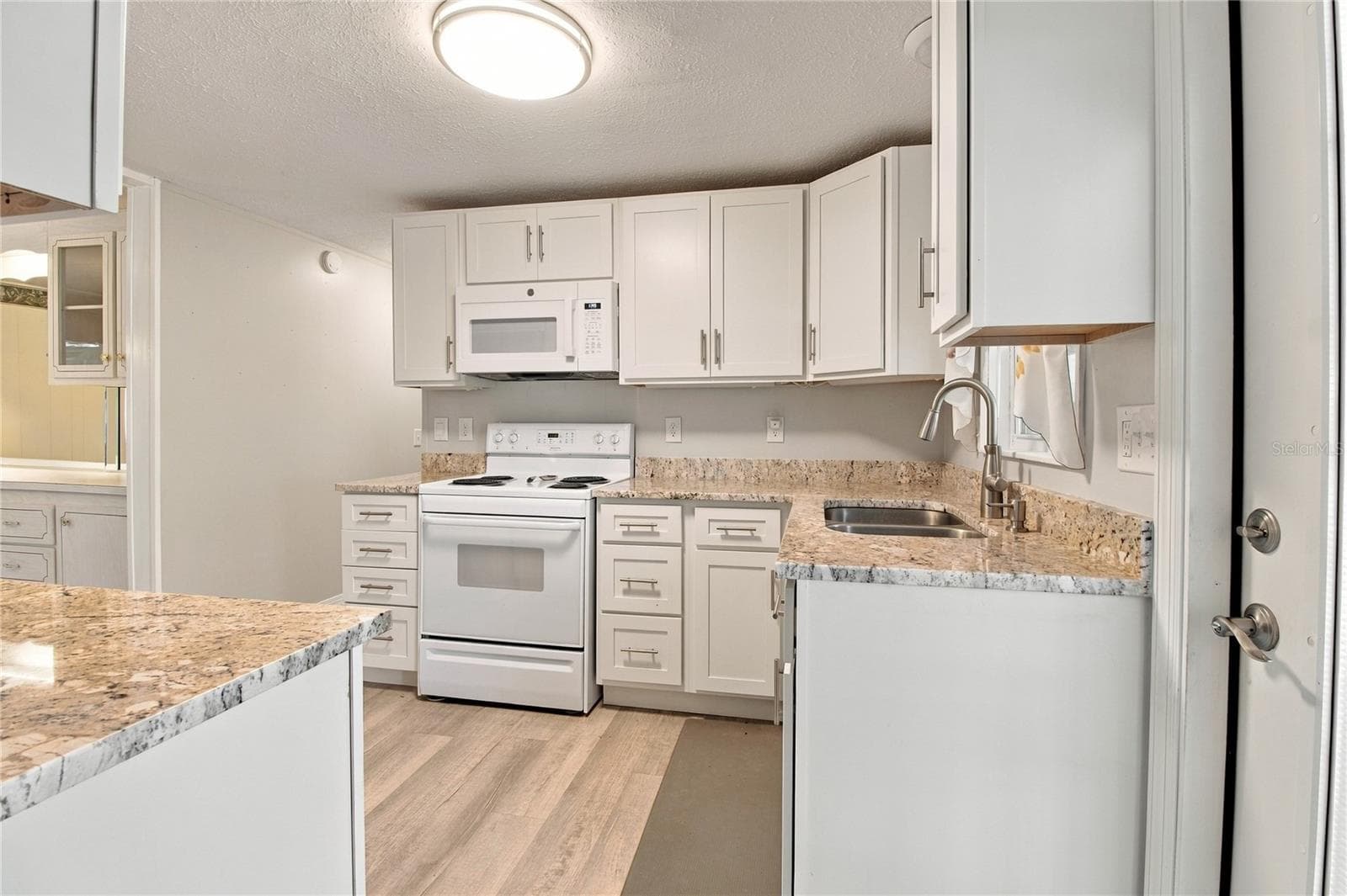Updated Kitchen - 808 53RD AVE E #110, BRADENTON
