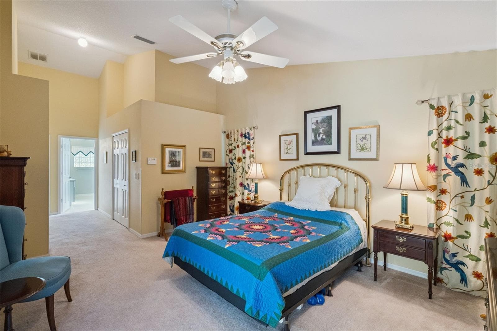 Single Family Residence at 13624 BLUEWATER CIR, ORLANDO, photo 17 of 50