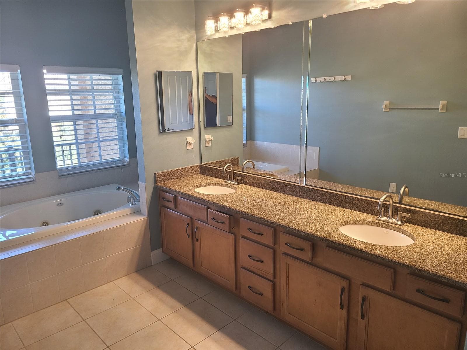 Third Floor Master Bathroom - 6517 SAND SHORE LN, NEW PORT RICHEY