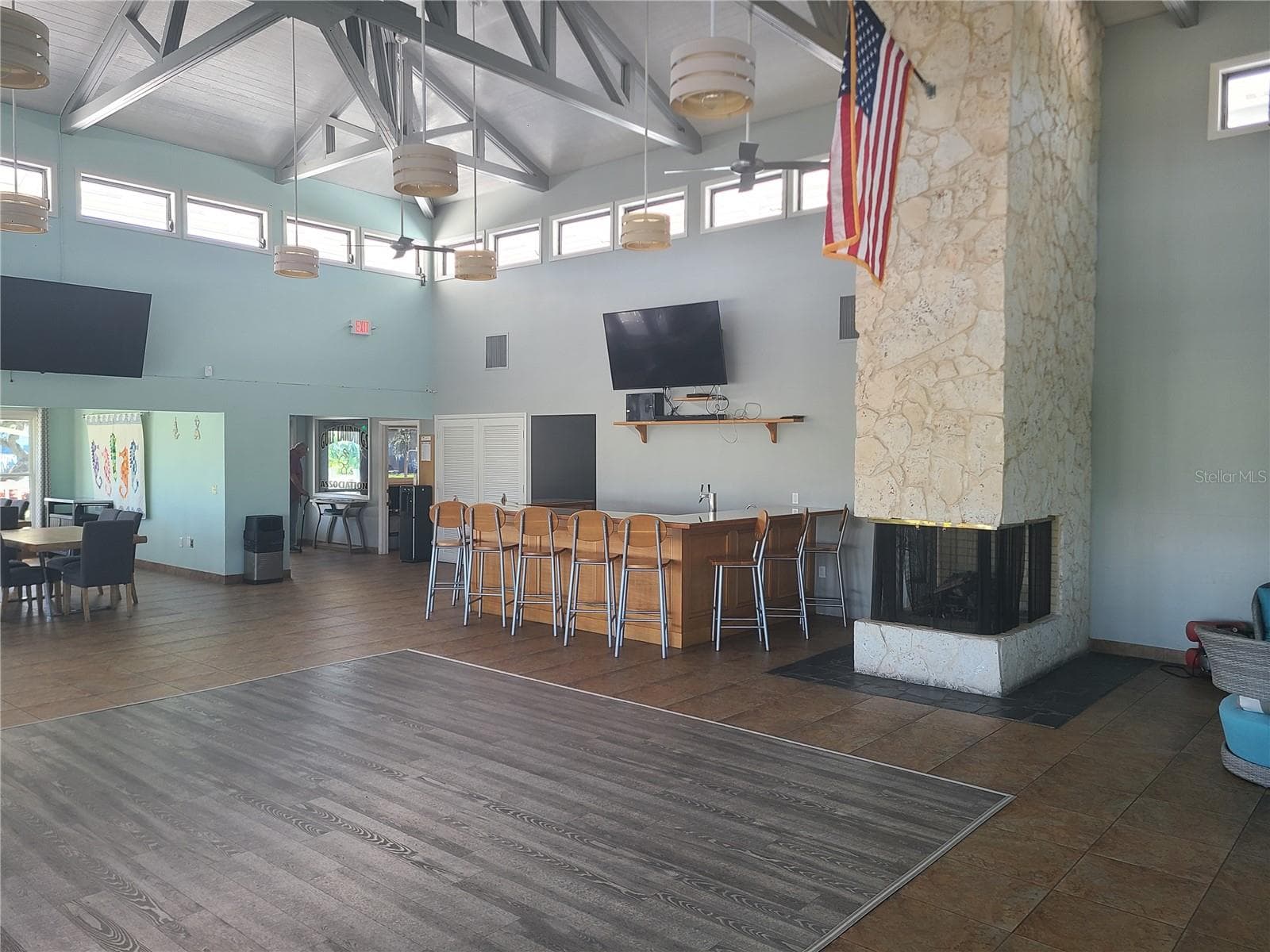 Clubhouse Entertainment Space - 6517 SAND SHORE LN, NEW PORT RICHEY