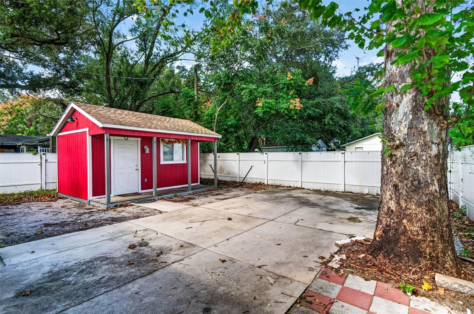 BACK YARD - 39209 6TH AVE, ZEPHYRHILLS