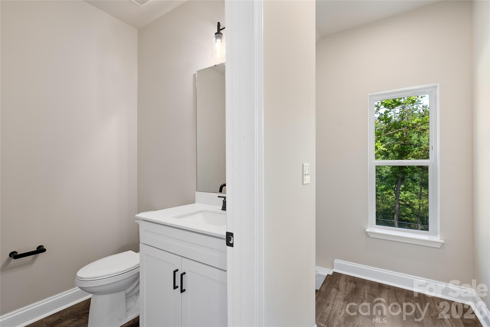 Townhouse at 191 Cherry Springs Lane, Asheville, photo 9 of 23