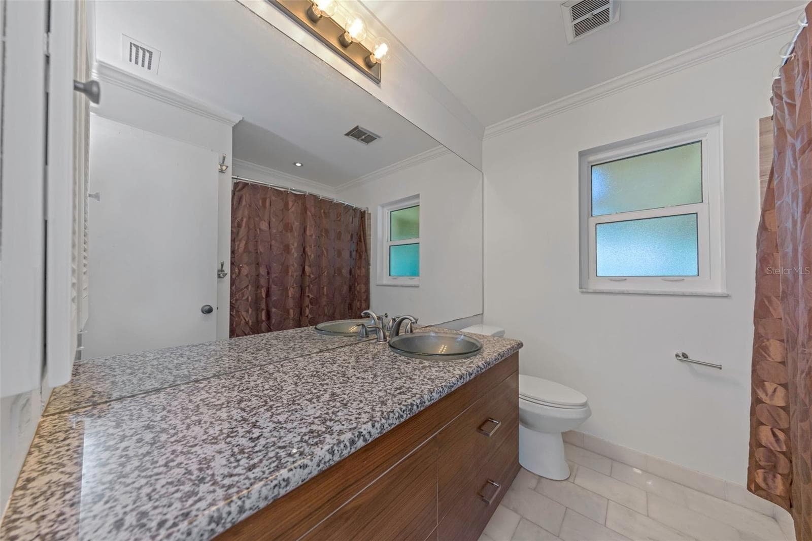 Bathroom #2 - Vanity - 1926 BRAE MOOR DR, DUNEDIN