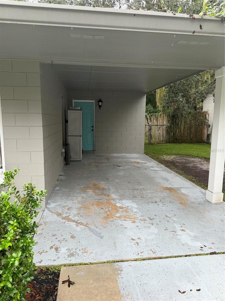 Single Family Residence at FLORIDA LAND & IMPROV CO ADD, KISSIMMEE, photo 10 of 11