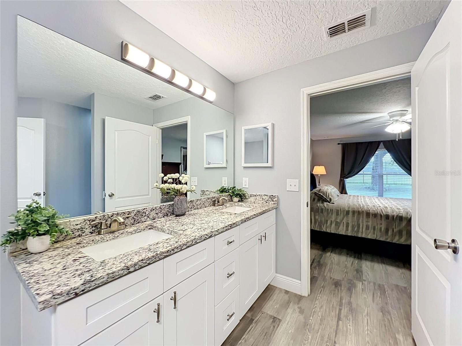 Single Family Residence at 36700 OCONEE AVE, EUSTIS, photo 33 of 62