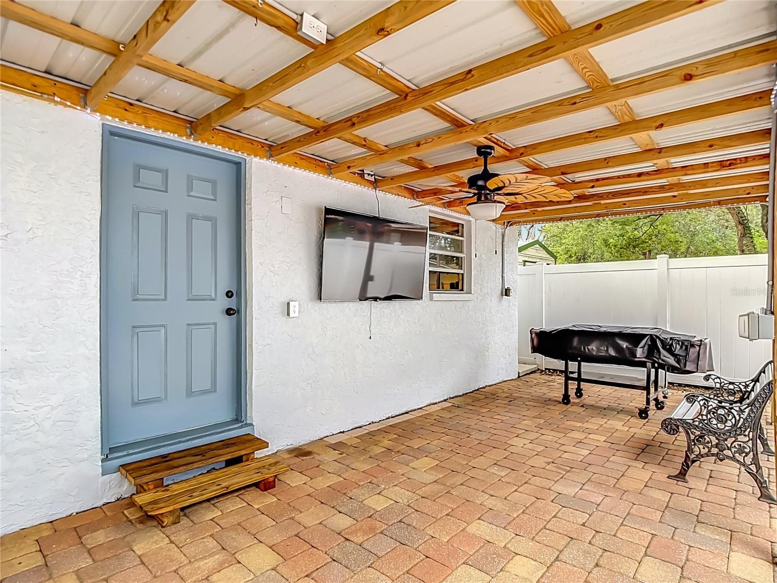 Single Family Residence at 12920 N ALBANY AVE, TAMPA, photo 47 of 67