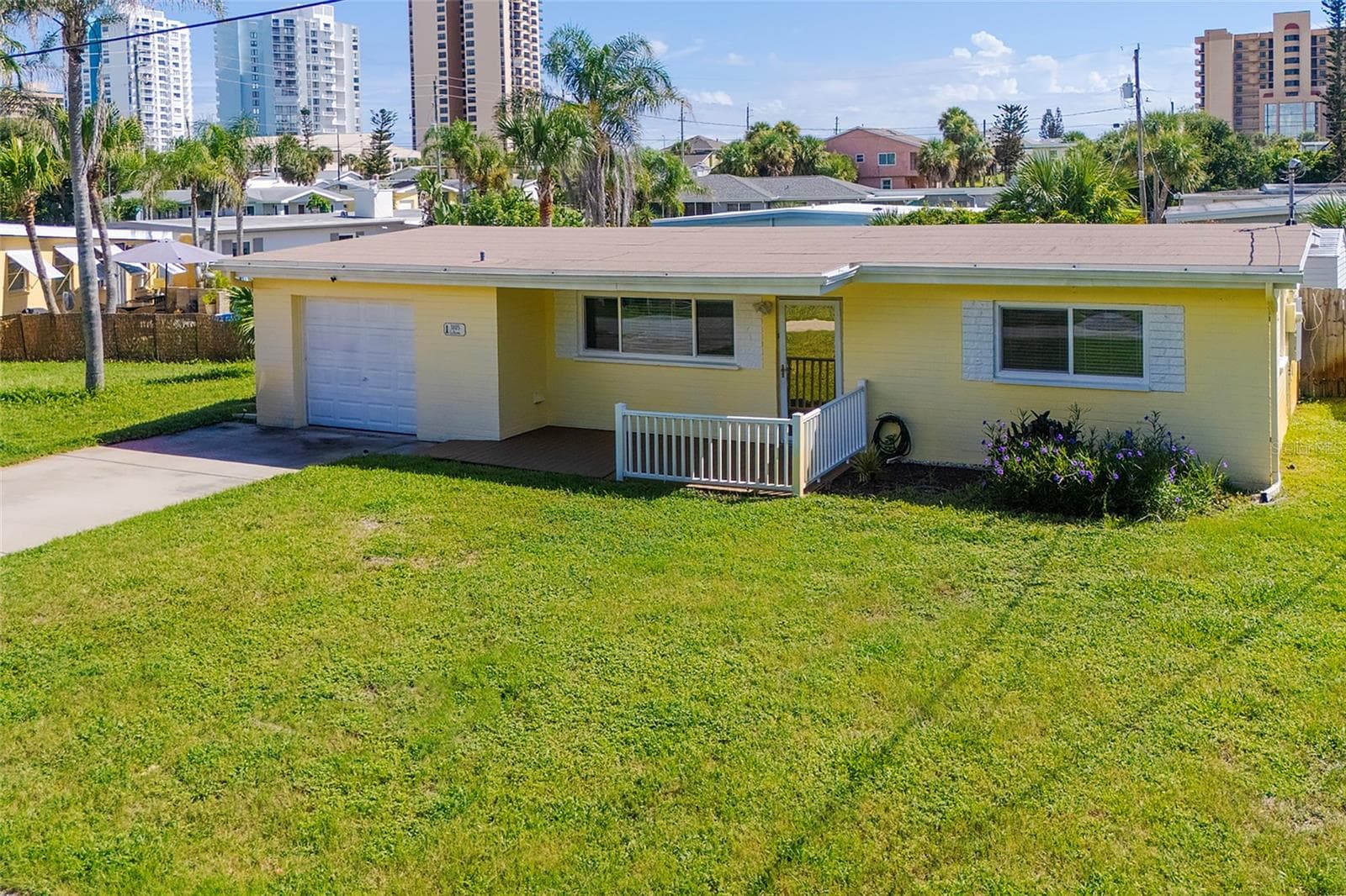 Single Family Residence at 3105 LA PALOMA AVE, DAYTONA BEACH, photo 16 of 55