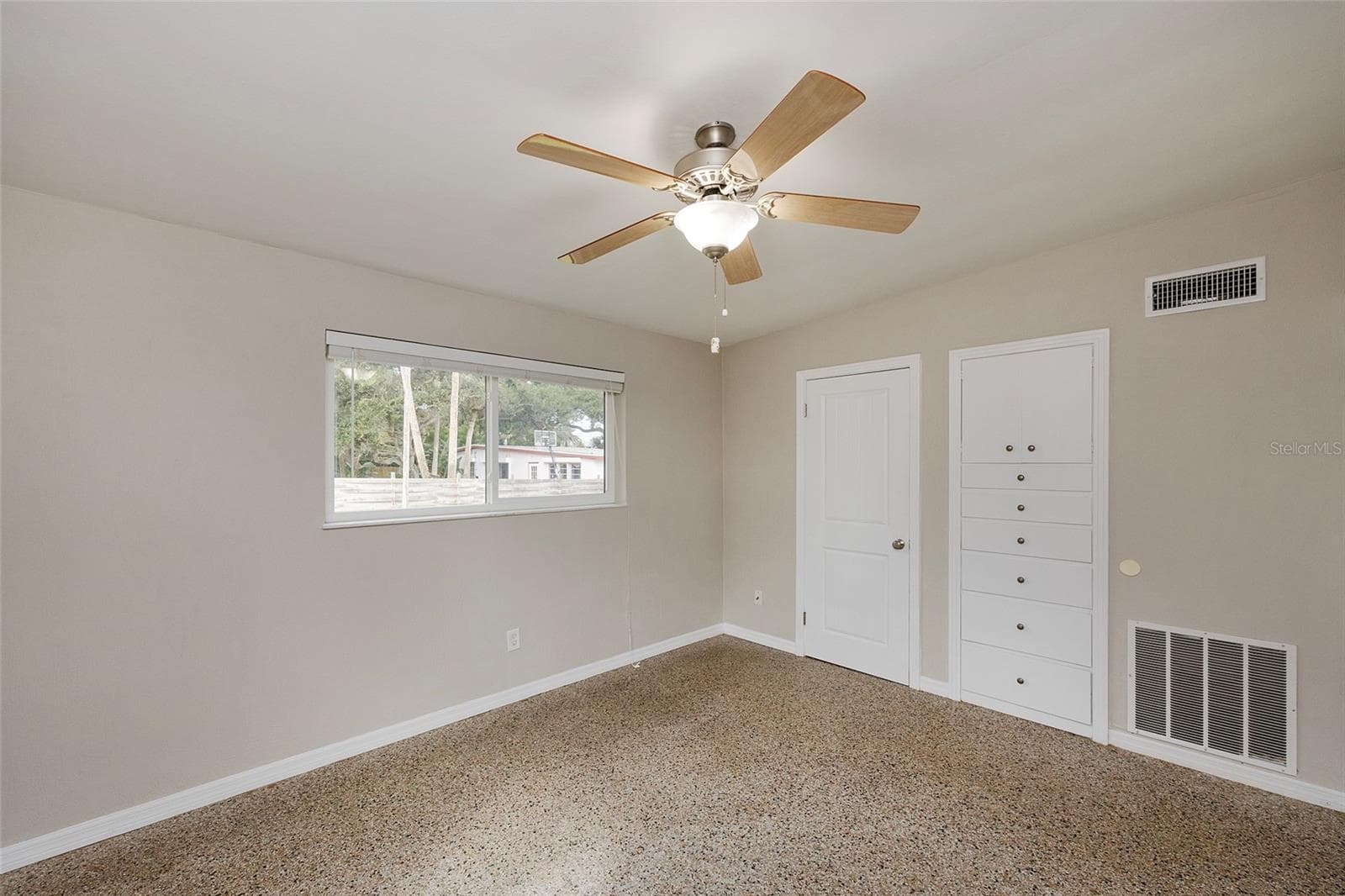 Single Family Residence at 3105 LA PALOMA AVE, DAYTONA BEACH, photo 34 of 55