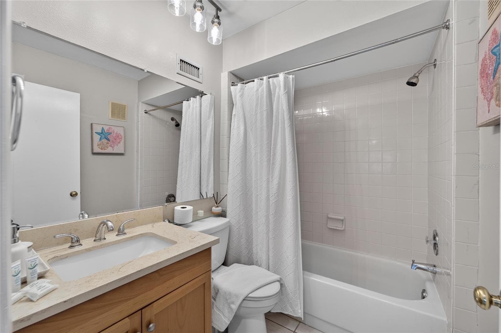 Villa at 16216 RAMBLING VINE DR W, TAMPA, photo 26 of 54