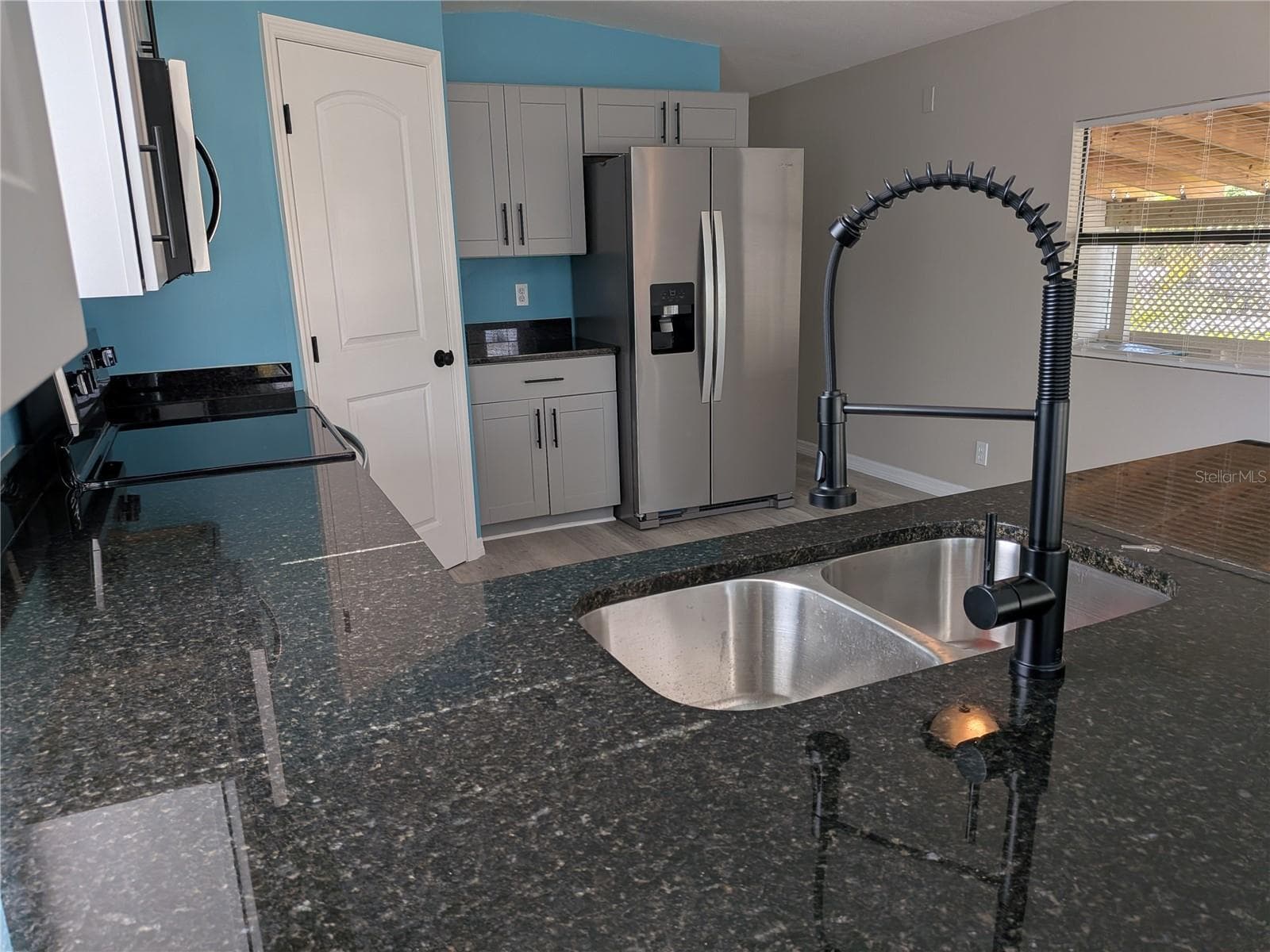 KITCHEN - 3125 BAYBERRY AVE, PUNTA GORDA