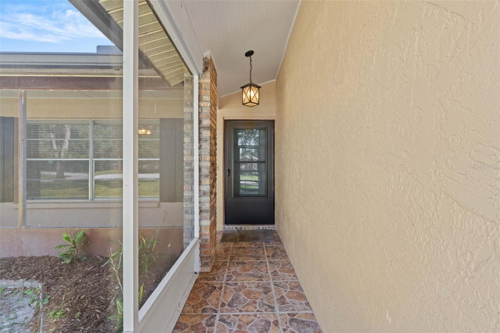 Single Family Residence at 474 FAIRBANKS RD, SPRING HILL, photo 6 of 65
