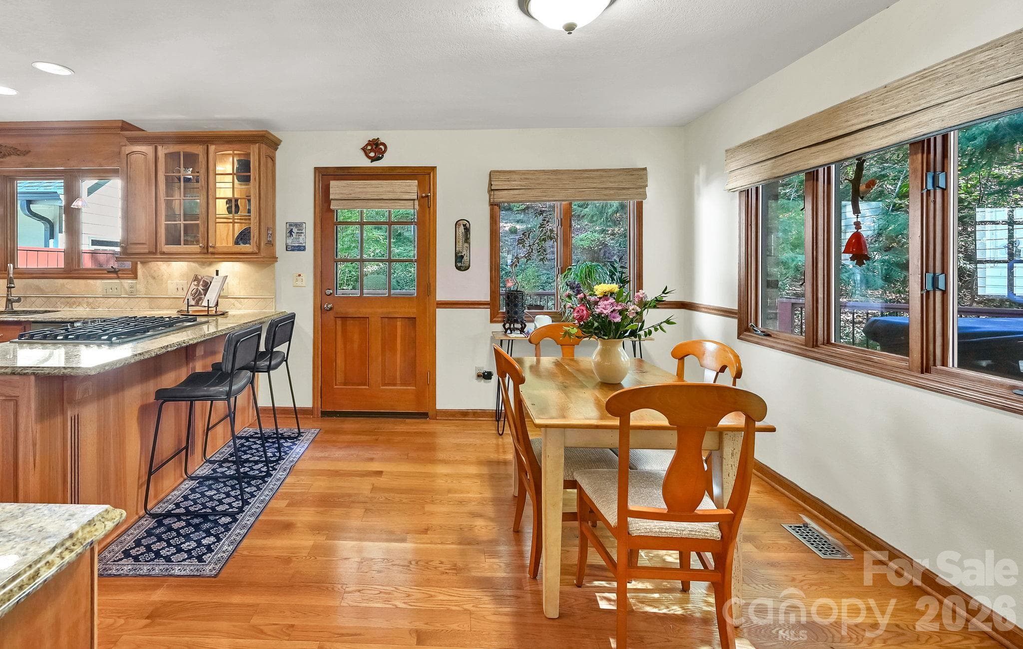 Single Family Residence at 52 Oak Gate Drive, Hendersonville, photo 14 of 42
