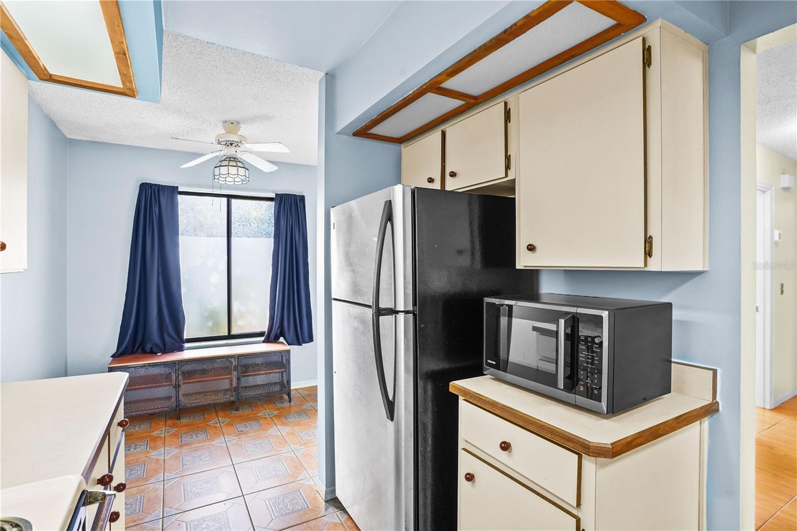 Townhouse at 679 W CRANES CIR, ALTAMONTE SPRINGS, photo 11 of 36