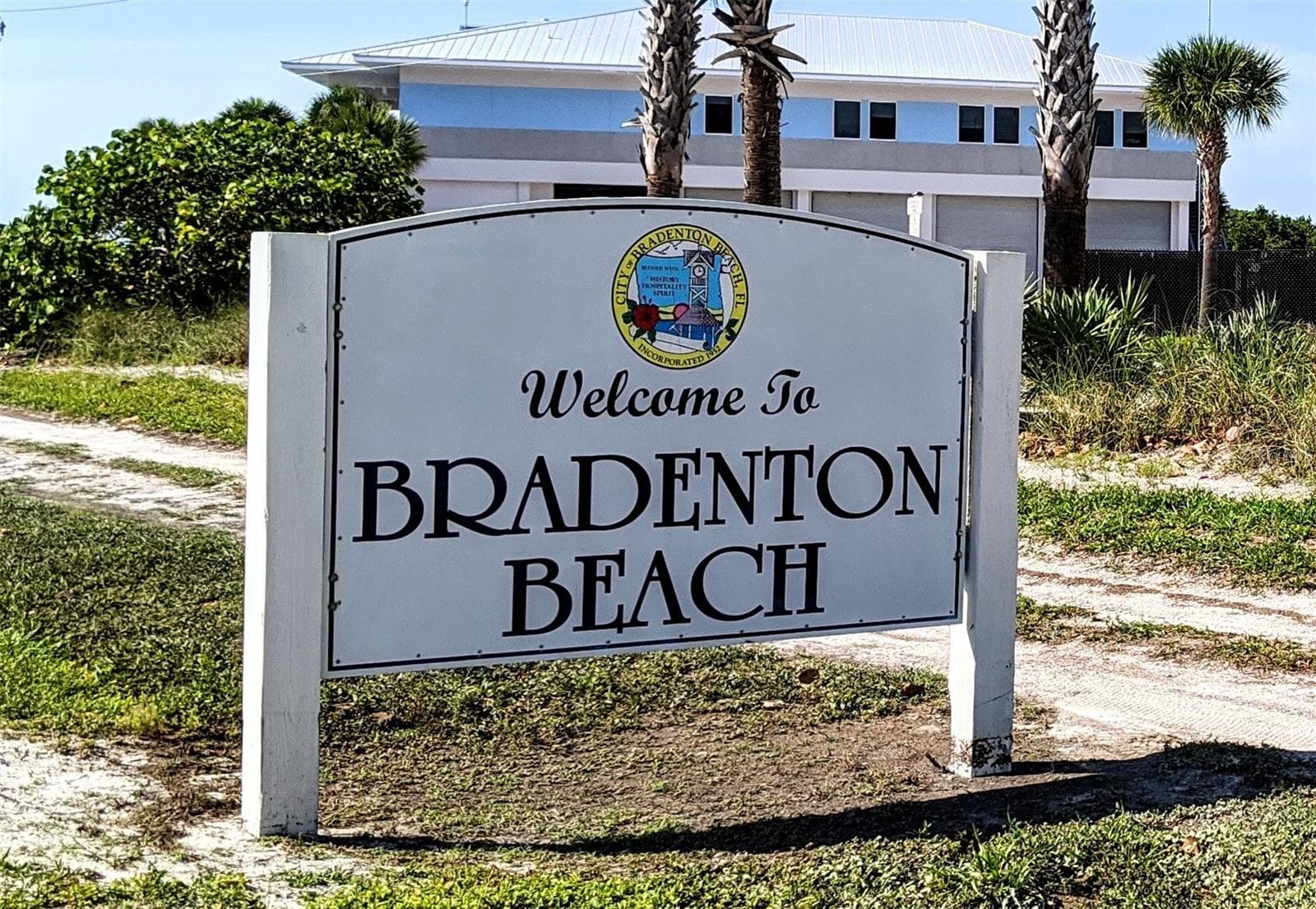 Condominium at 3779 LAKE BAYSHORE DR #H-402, BRADENTON, photo 36 of 48