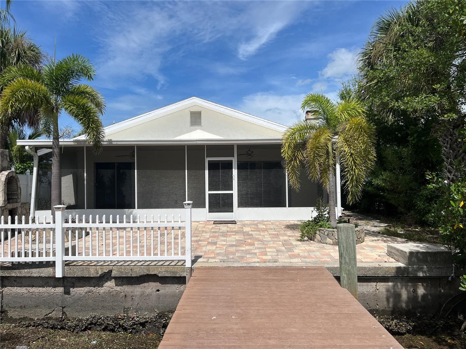 Rear exterior of the home - 307 LA HACIENDA DR, INDIAN ROCKS BEACH