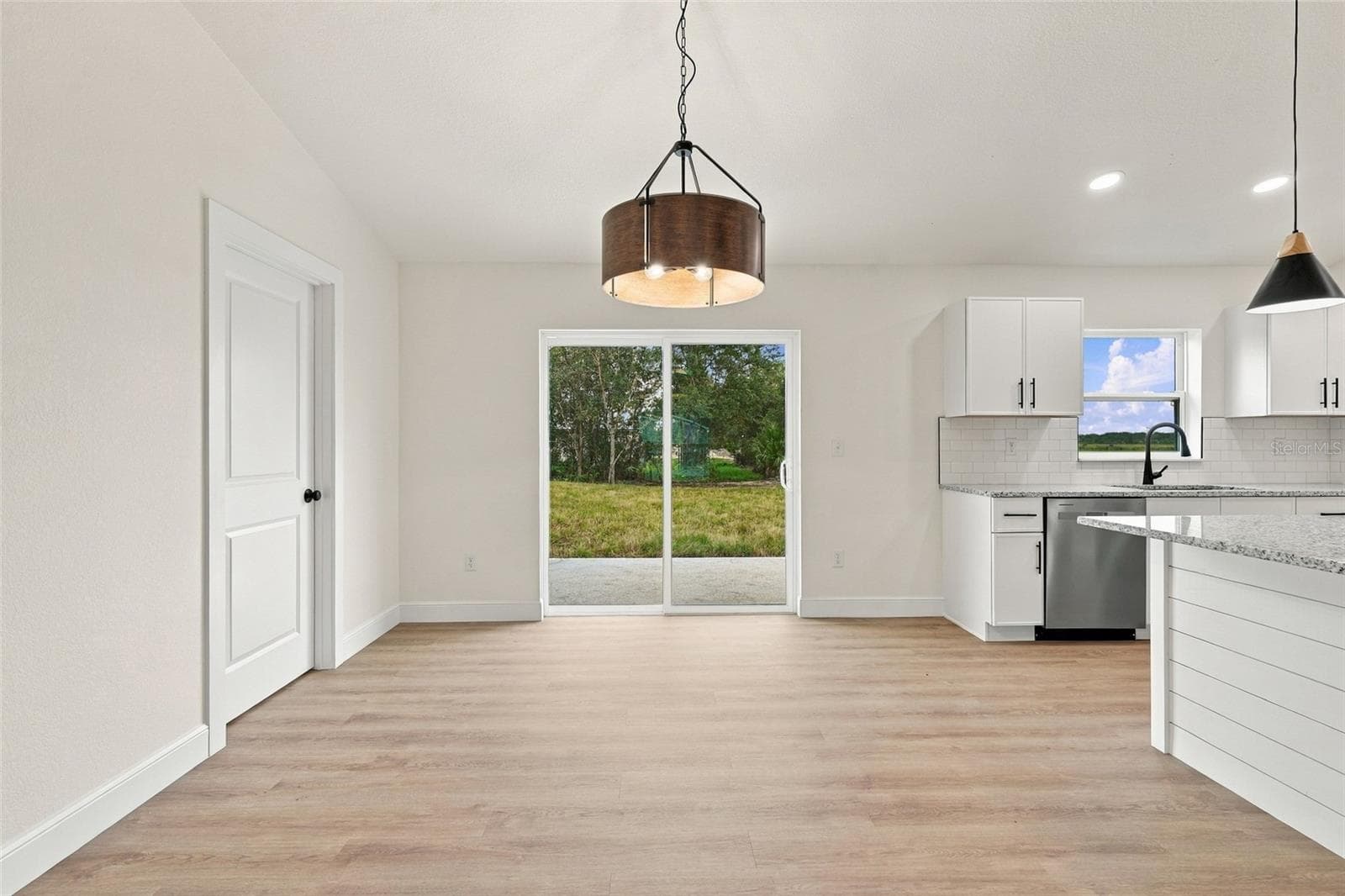 Single Family Residence at 6902 SW SW MIAMI AVE, ARCADIA, photo 10 of 31