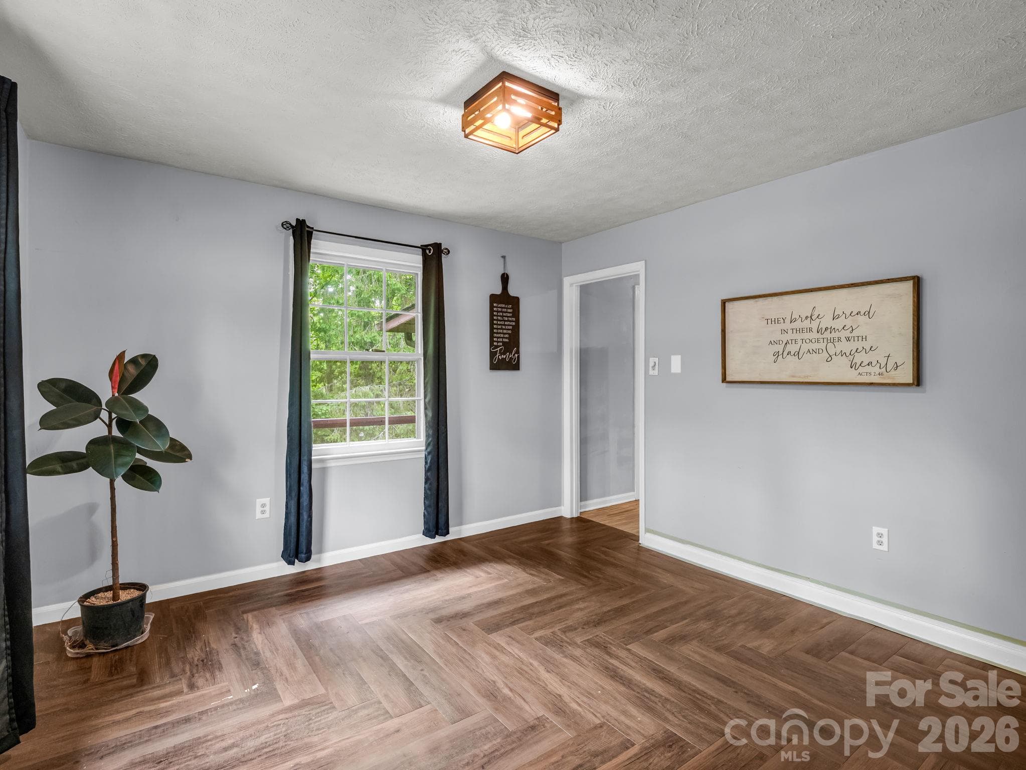 dining room - 92 Greenwood Acres Drive, Mills River