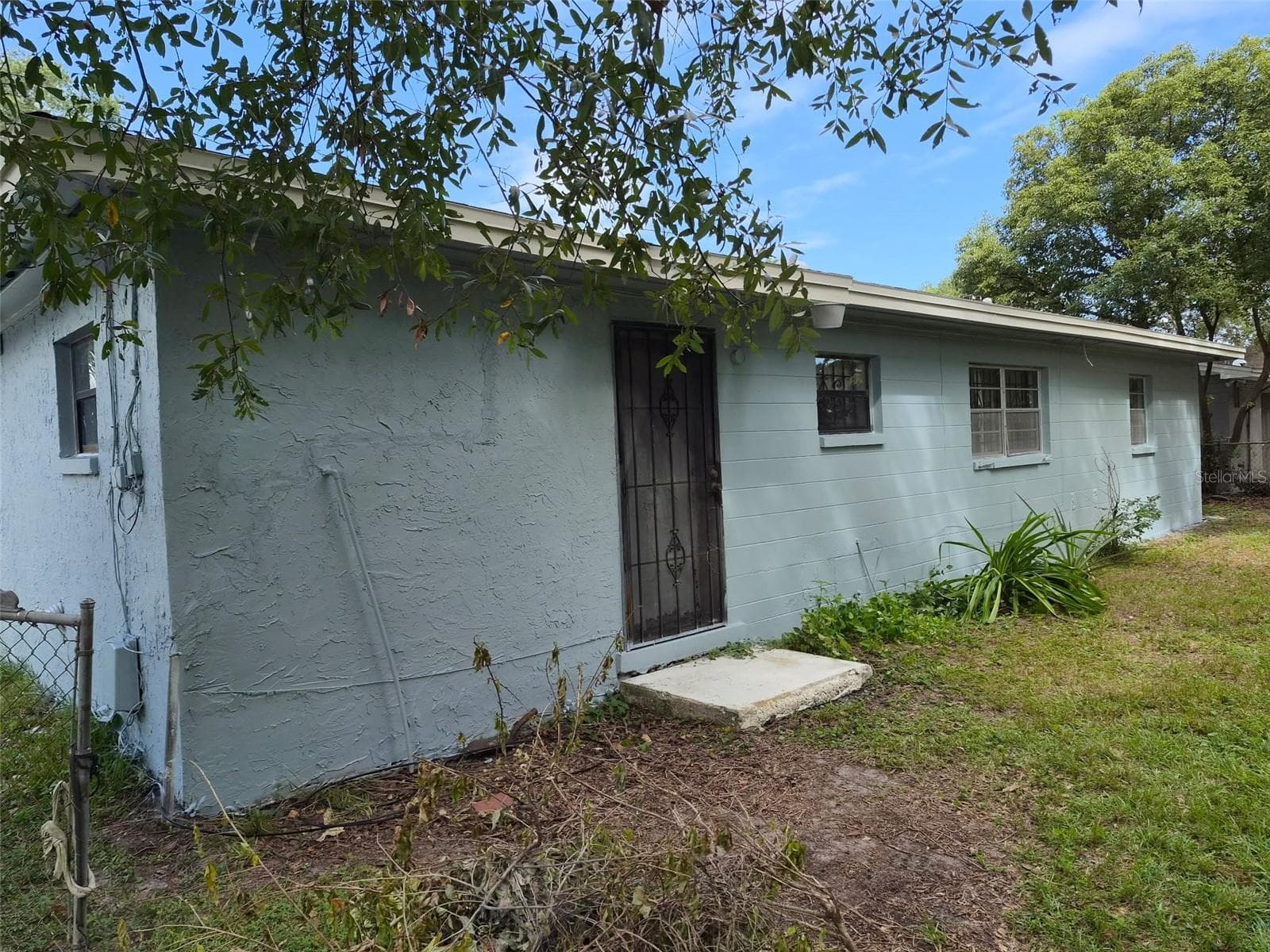Single Family Residence at 3407 E FERN ST E, TAMPA, photo 3 of 16