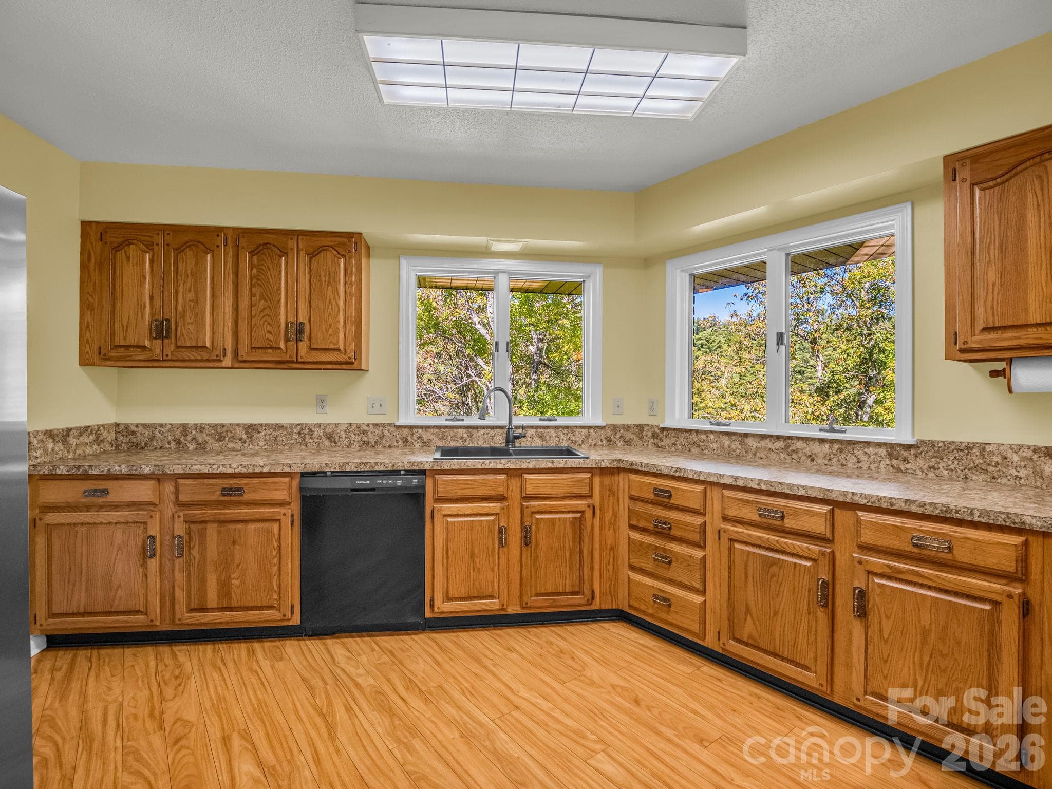 Spacious Kitchen - 112 Wolf Shoals Road, Hendersonville