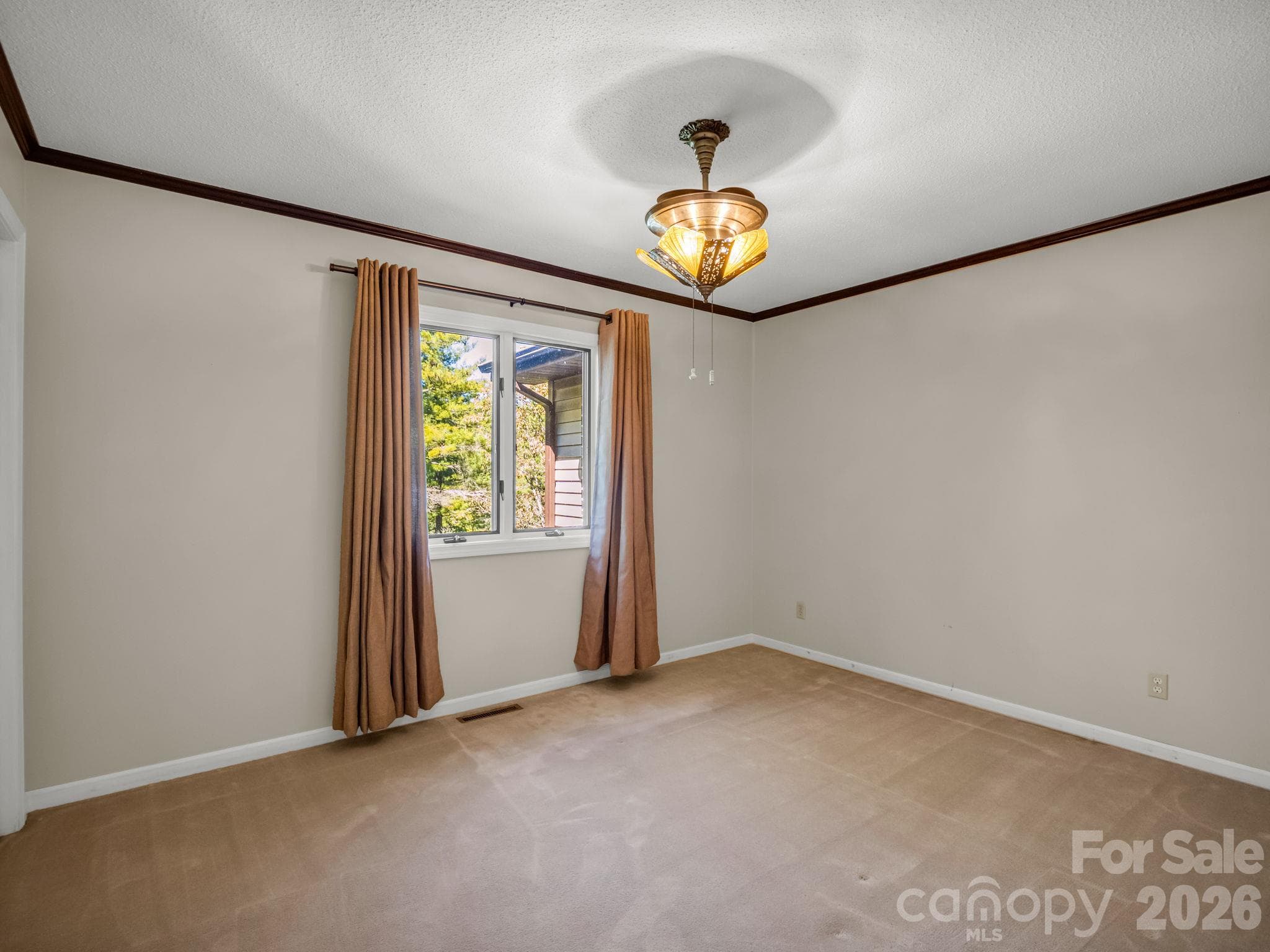 Bedroom 2 - 112 Wolf Shoals Road, Hendersonville