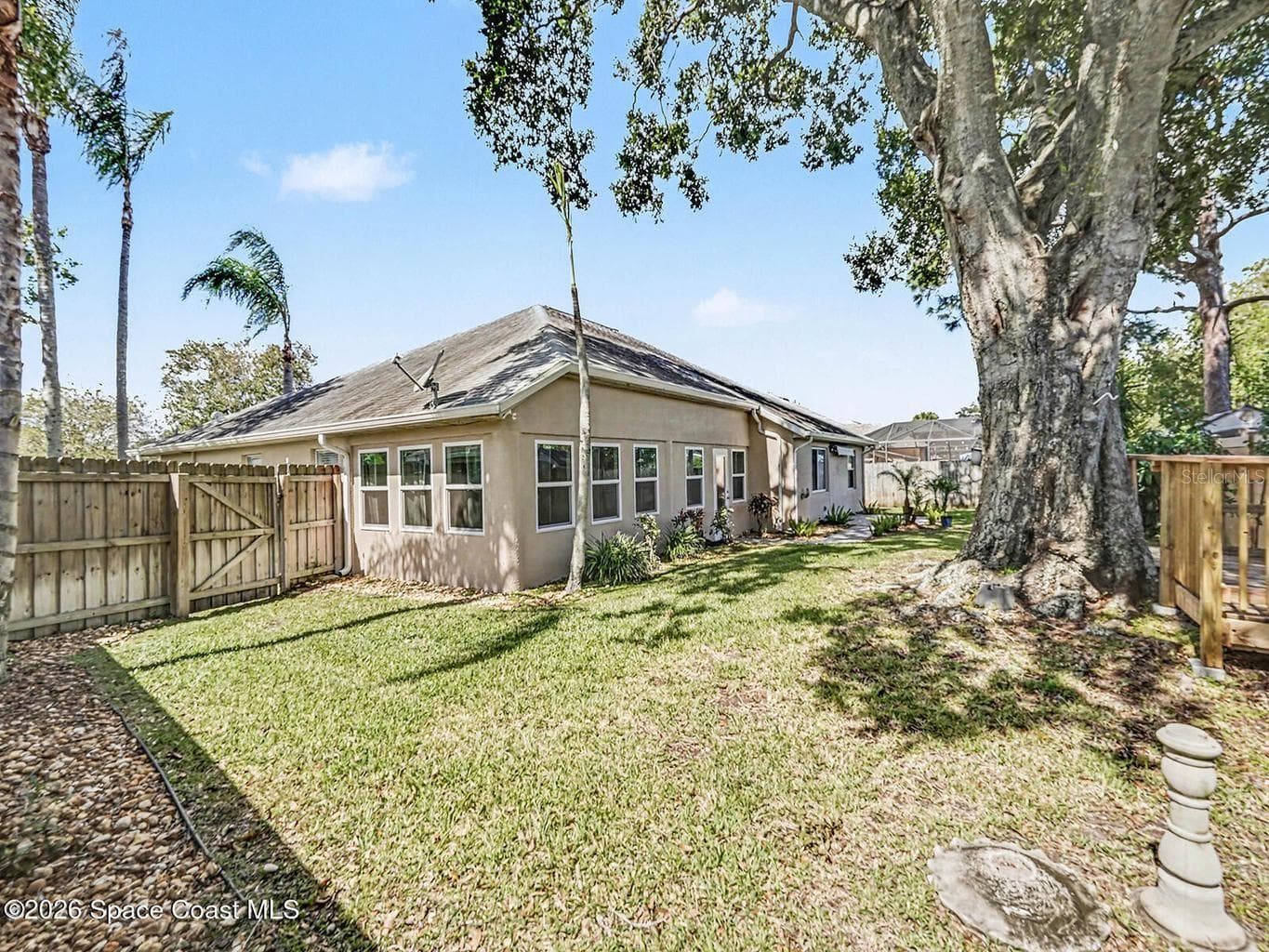 Backyard - 1882 BARRINGTON CIR, ROCKLEDGE
