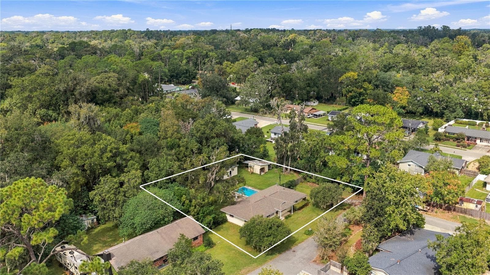 Single Family Residence at 1324 SE 33RD TER, OCALA, photo 6 of 41