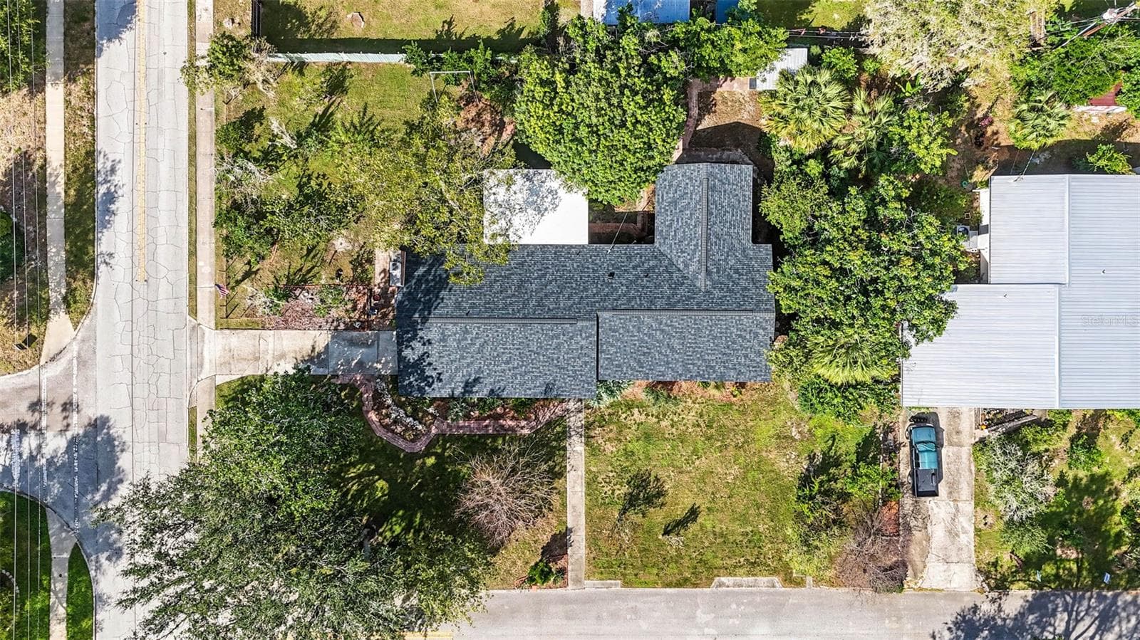 Single Family Residence at 302 PARK RIDGE AVE, TEMPLE TERRACE, photo 92 of 93