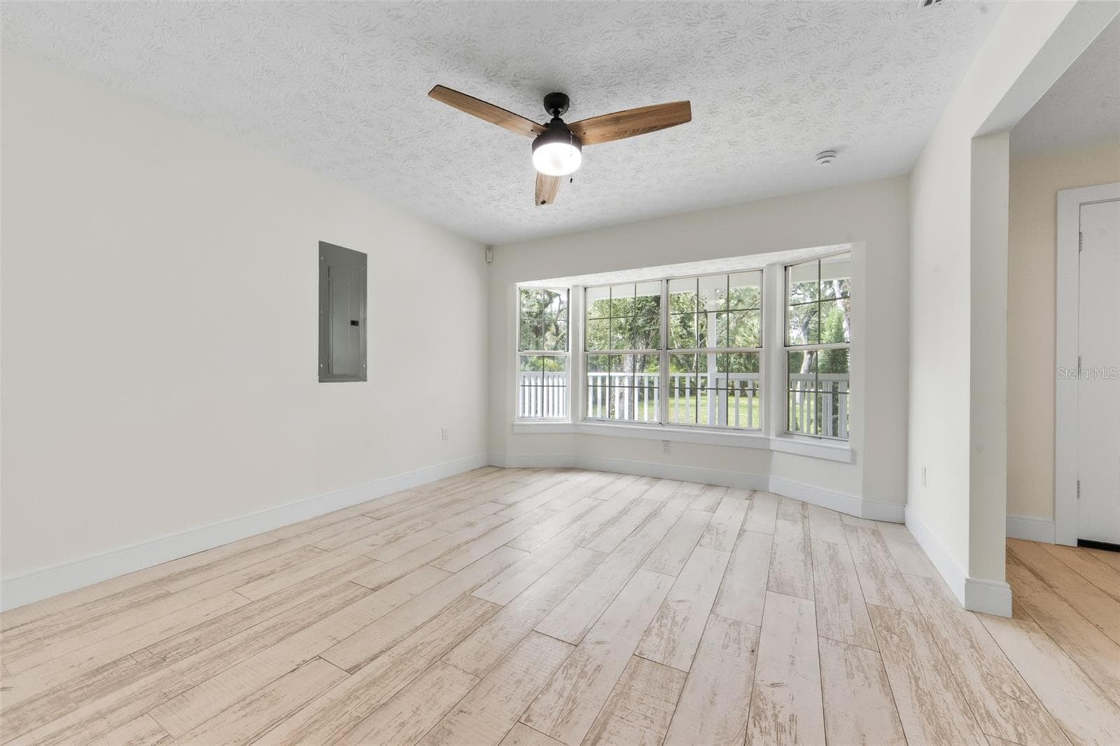 Single Family Residence at 3705 65TH ST E, BRADENTON, photo 24 of 64