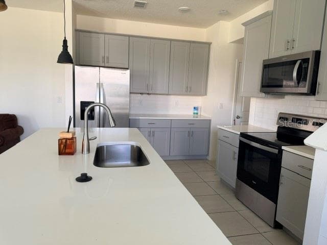 Townhouse at 4371 CREEK COVE LN, KISSIMMEE, photo 5 of 14
